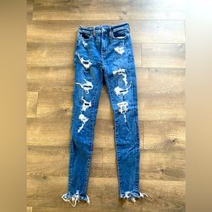 Women’s American Eagle Jeans